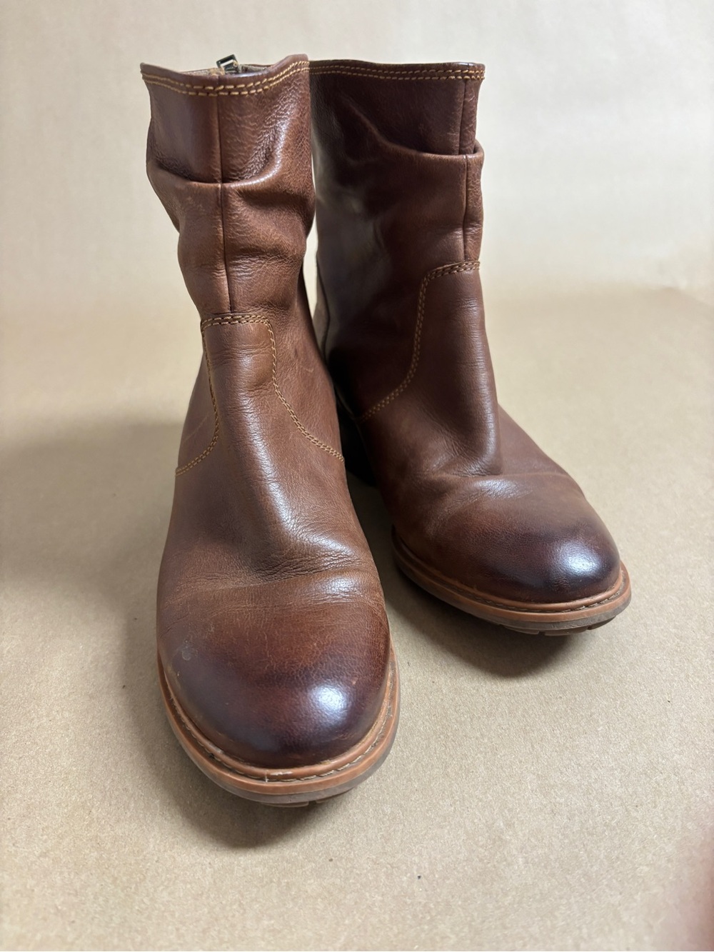 Timberland Brown Leather Zip-Up Ankle Booties Women’s Size 8